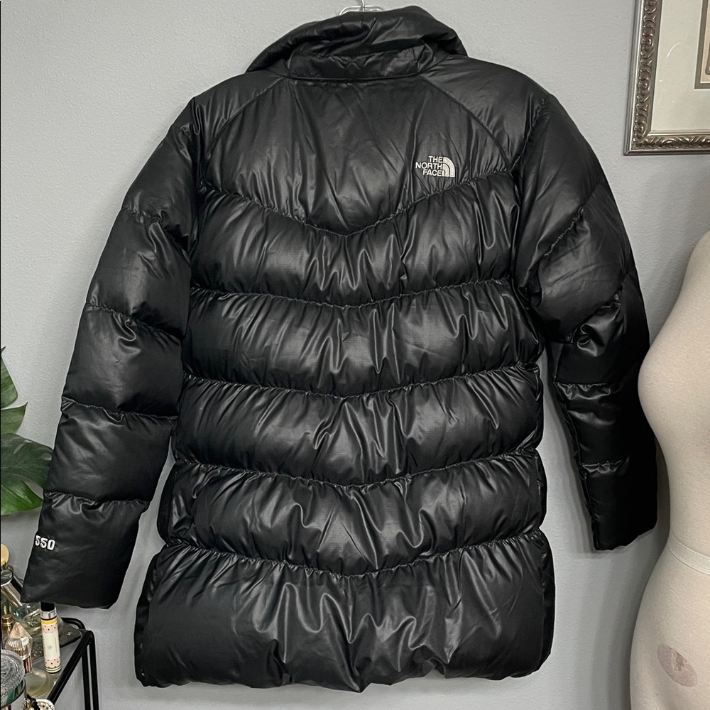 NWOT The North Face Girls Black Puffer Coat XL /18 - Picture 12 of 13
